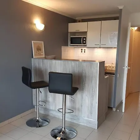아파트 Golfe De St Tropez T2 Acces Direct Plage, Piscine *